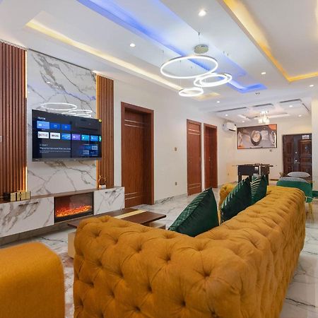 God'S Touch Apartments Remi Fani Kayode Gra. Икея Экстерьер фото