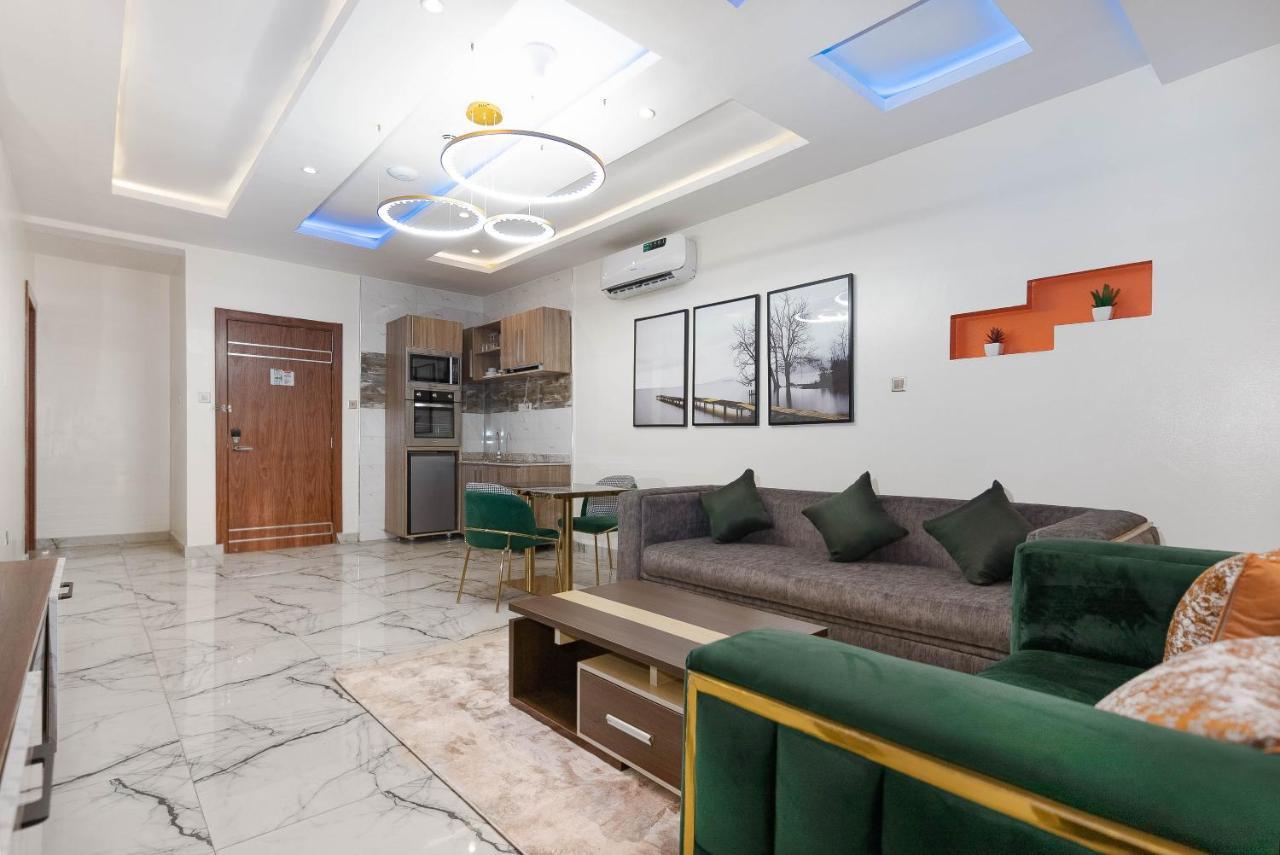 God'S Touch Apartments Remi Fani Kayode Gra. Икея Экстерьер фото